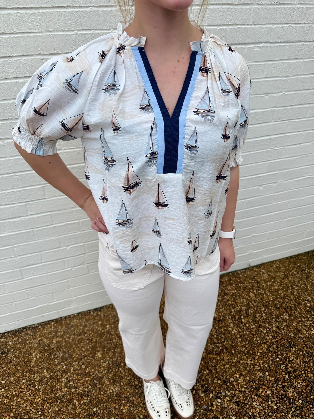 Puff Sleeve Sailboat Pattern V-Neck Top