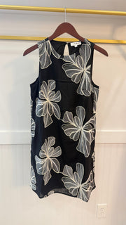 Marnie Sleeveless Floral Embroidery Detail Dress THML