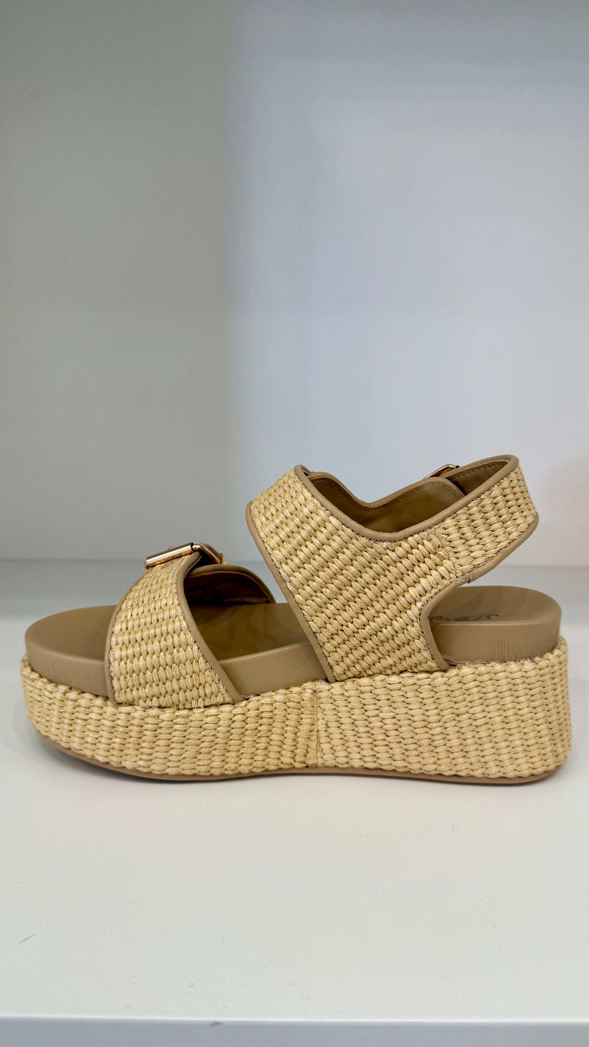 Brooke Platform Sandals J/Slides