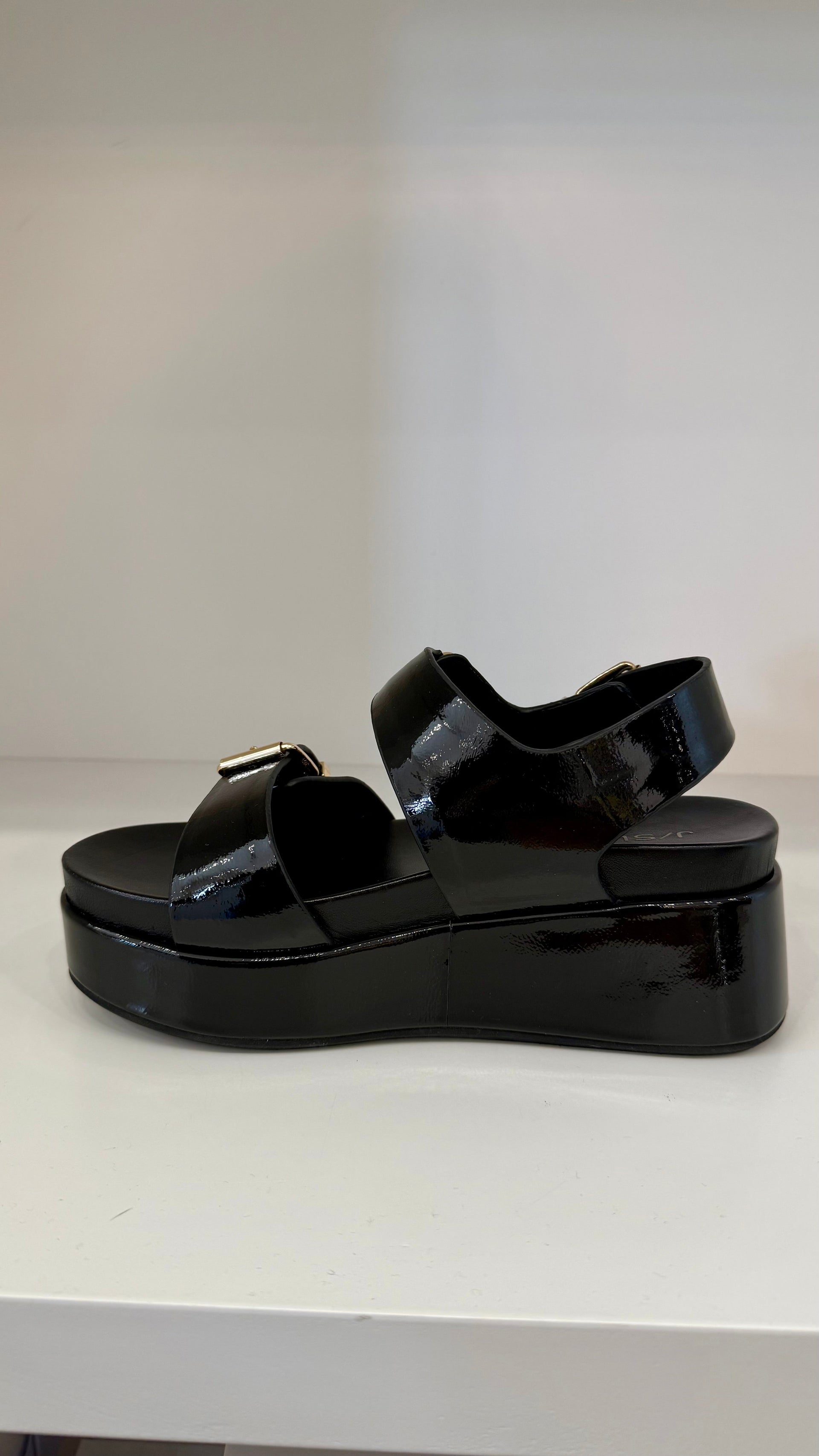 Brooke Platform Sandals J/Slides