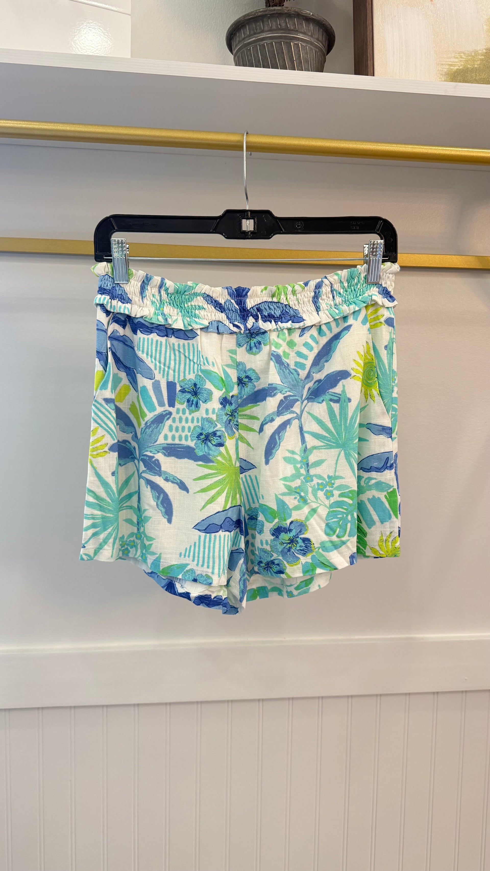 Tropical Print Linen Elastic Ruffle Waistband Shorts Fate