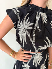 DAYANA EMBROIDERED PALM TREE TOP Ciebon