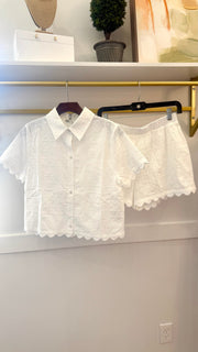 White Embroidery Detailed Wide Shorts Pinch