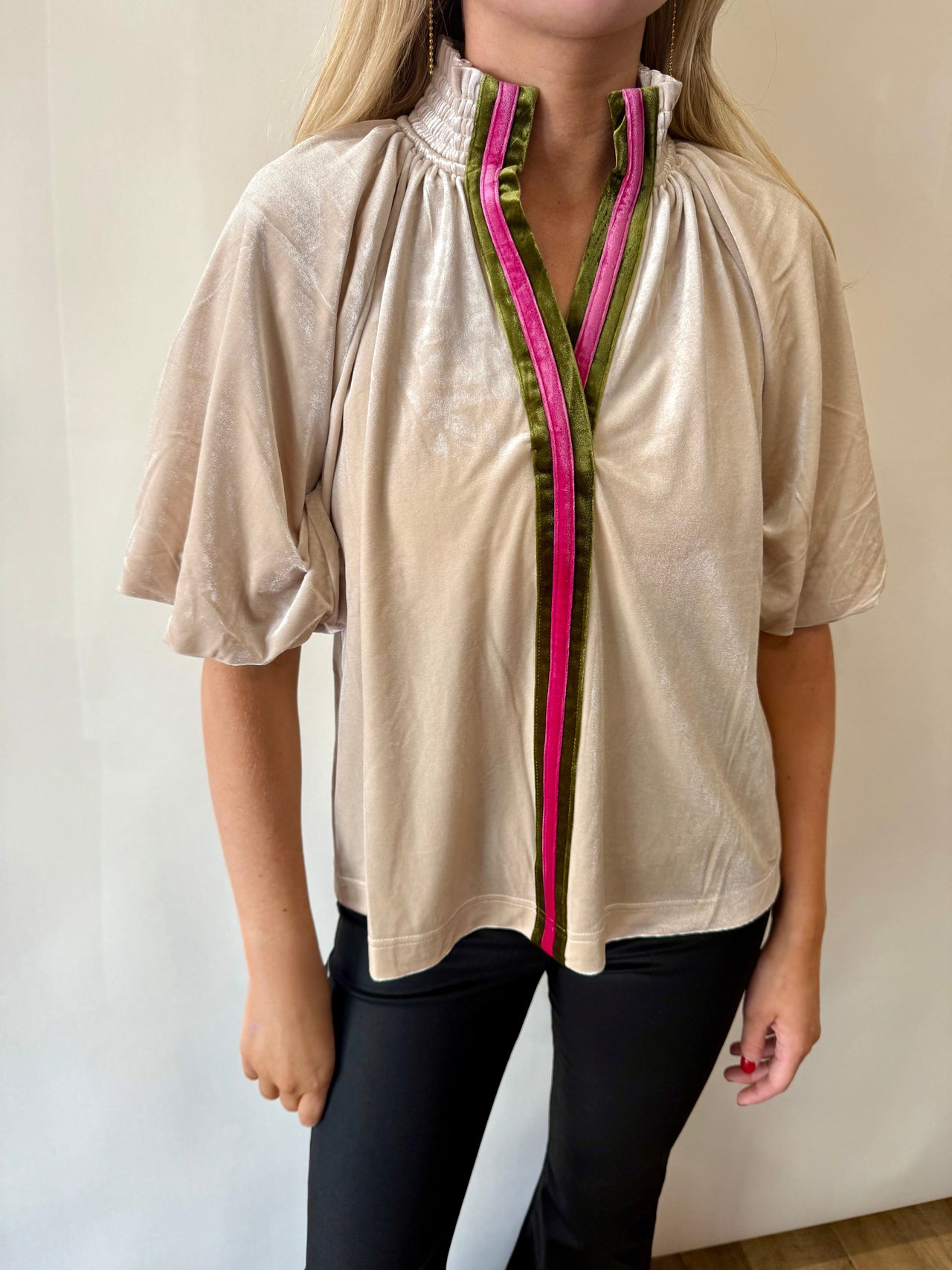 Puff Sleeve Suede Top THML