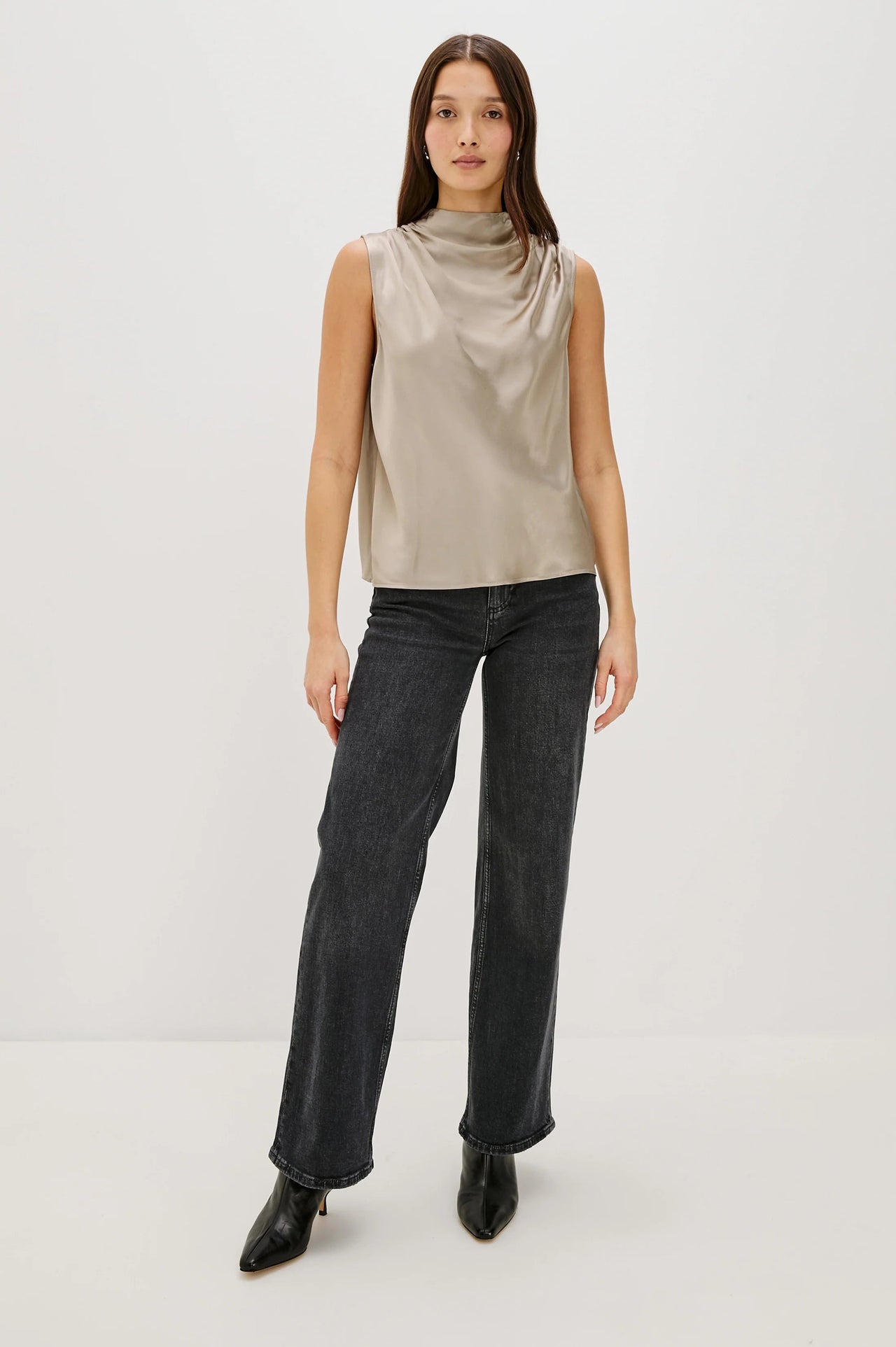 Kaleen Sleeveless Top Rails