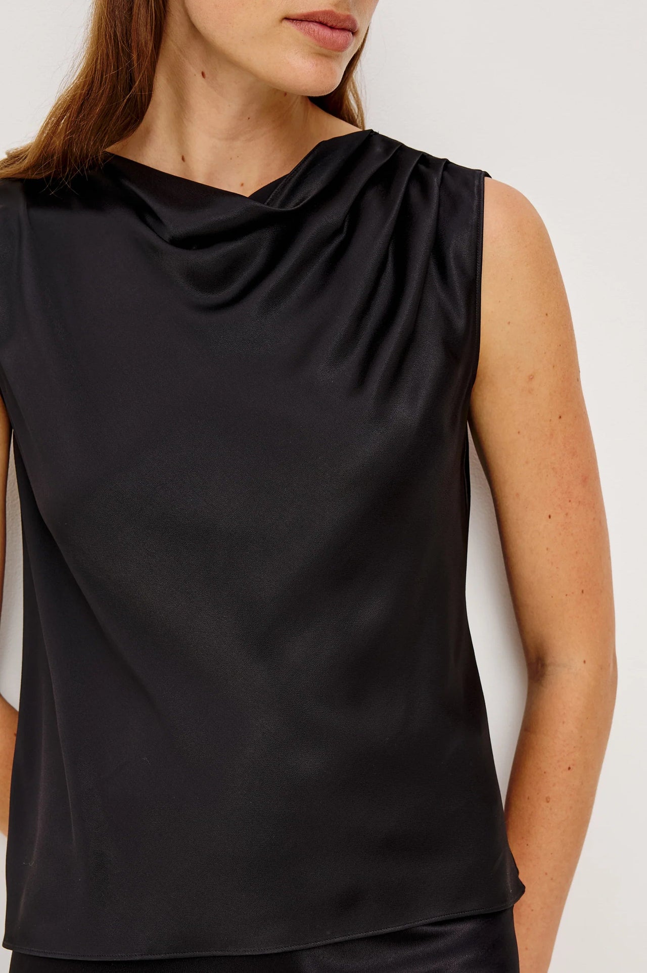 Lilly Sleeveless Top Rails