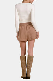 Elira Shorts Elan
