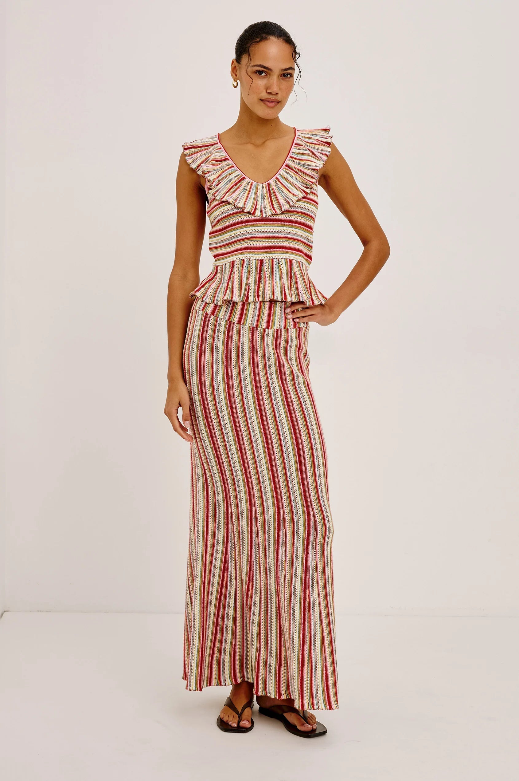 Nari Skirt Rails