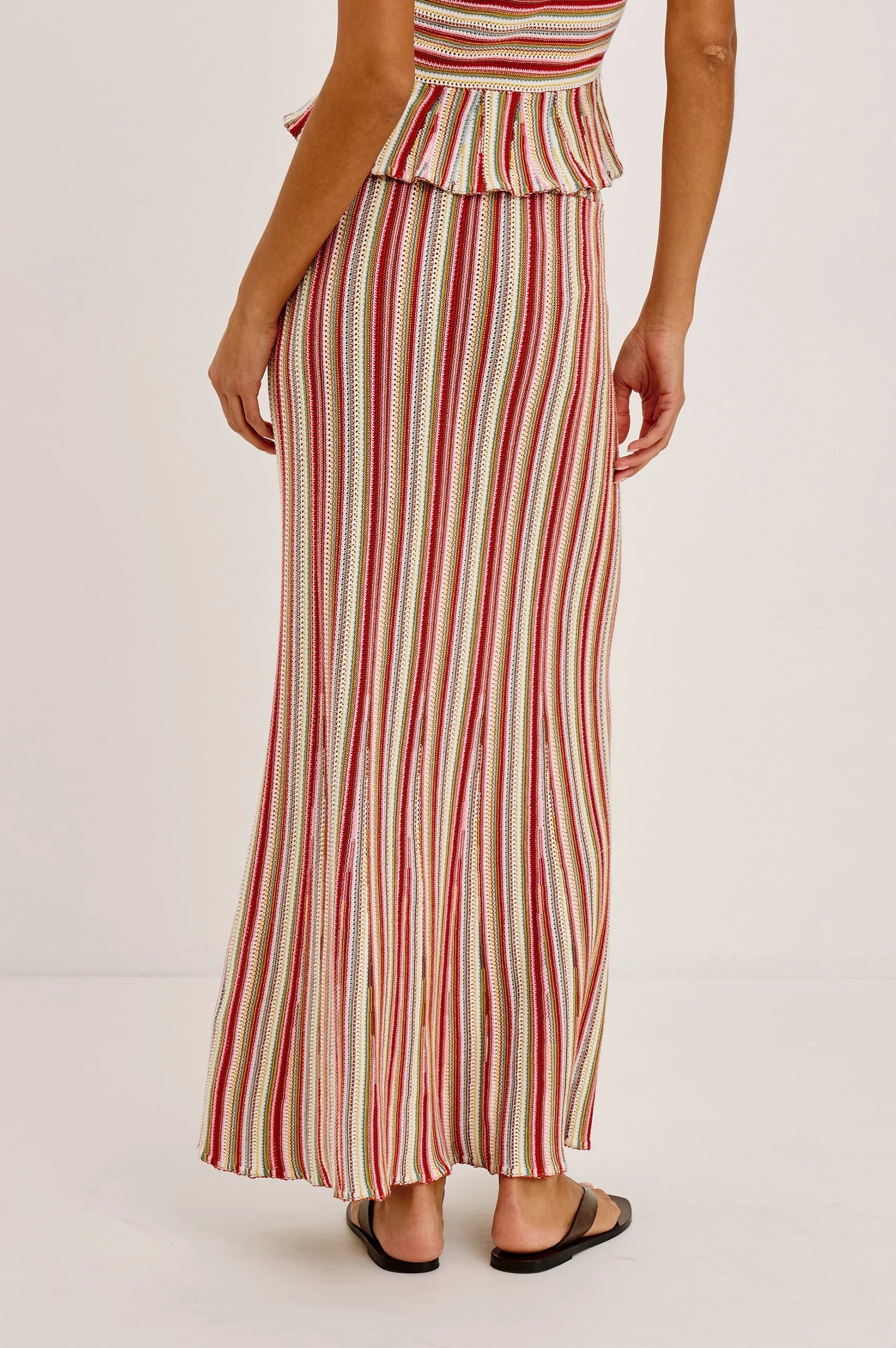 Nari Skirt Rails