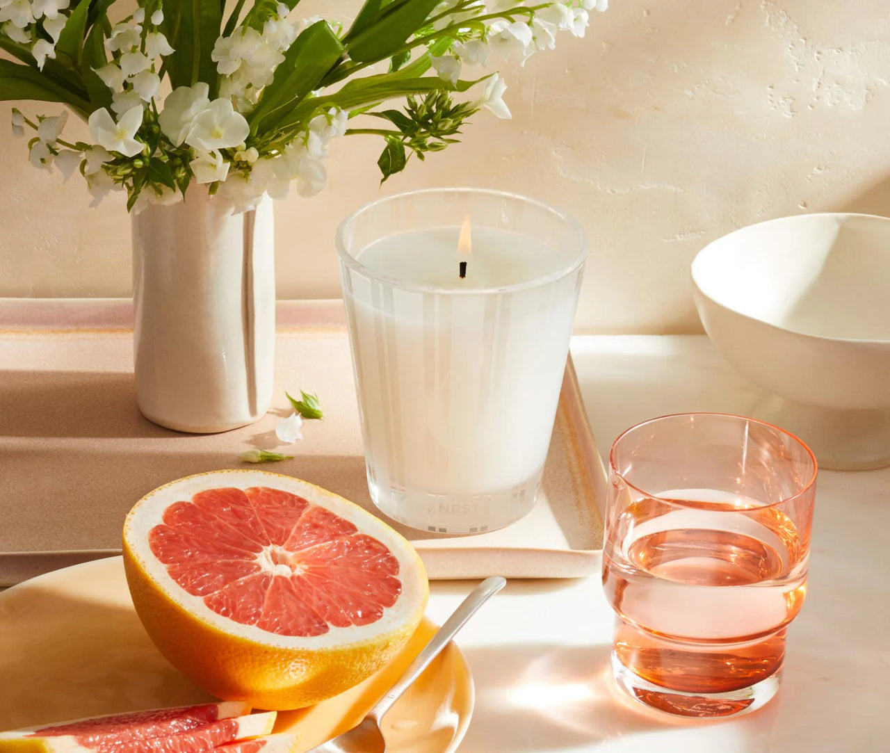 Nest Grapefruit 8.1oz Classic Candle