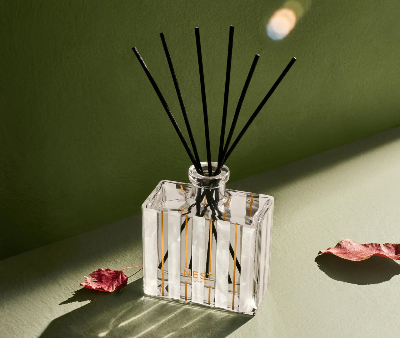 Nest Autumn Plum Reed Diffuser 5.9oz