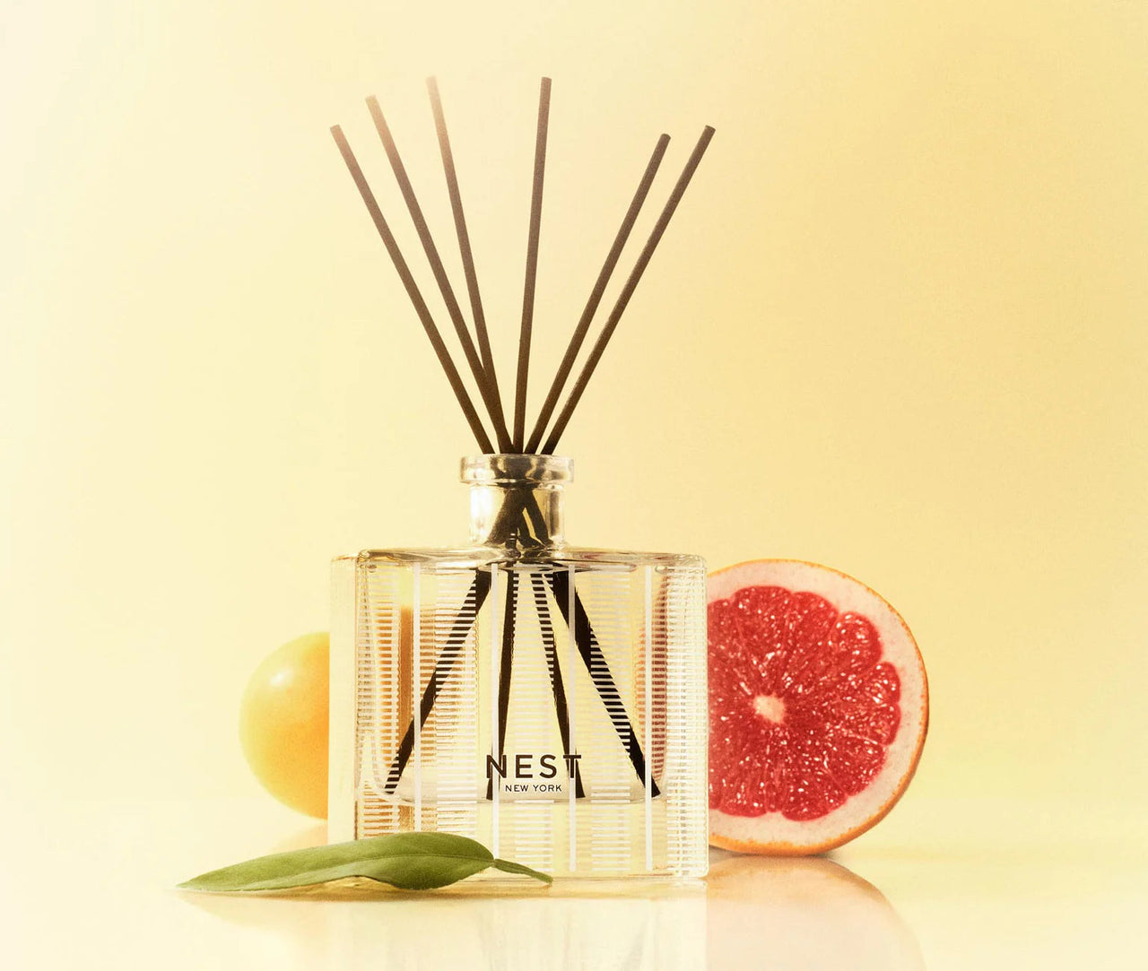 REED DIFFUSER 5.9OZ. GRAPEFRUIT Nest
