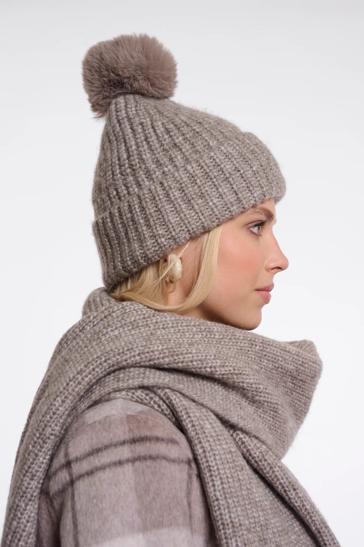 Nancy Pom Pom Beanie Rino & Pelle