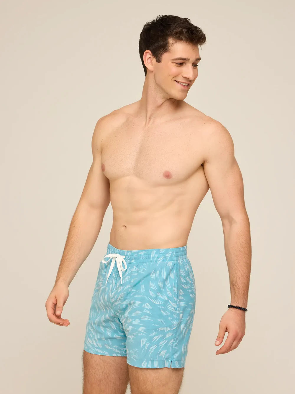 The Turquoise Tides 5.5" Lined Classic Swim Trunk | Chubbies Chubbies