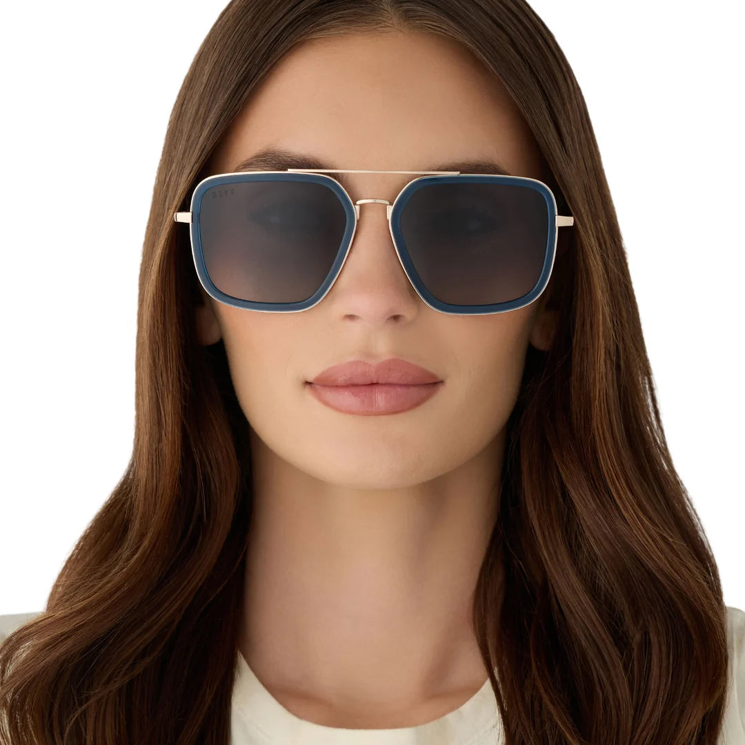 Jordon Clubhouse Navigator Sunglasses in Blue/Grey Gradient | Diff Eyewear Diff Eyewear