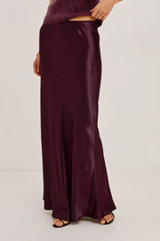 Romina Skirt Rails