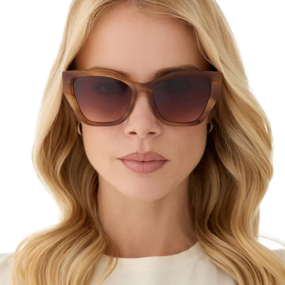 EVIE TAWNY TORTOISE  BROWN GRADIENT Diff Eyewear