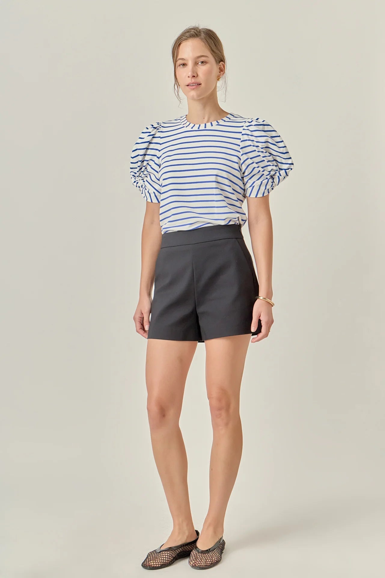 PUFF SLEEVE CREWNECK Shop Expeditions