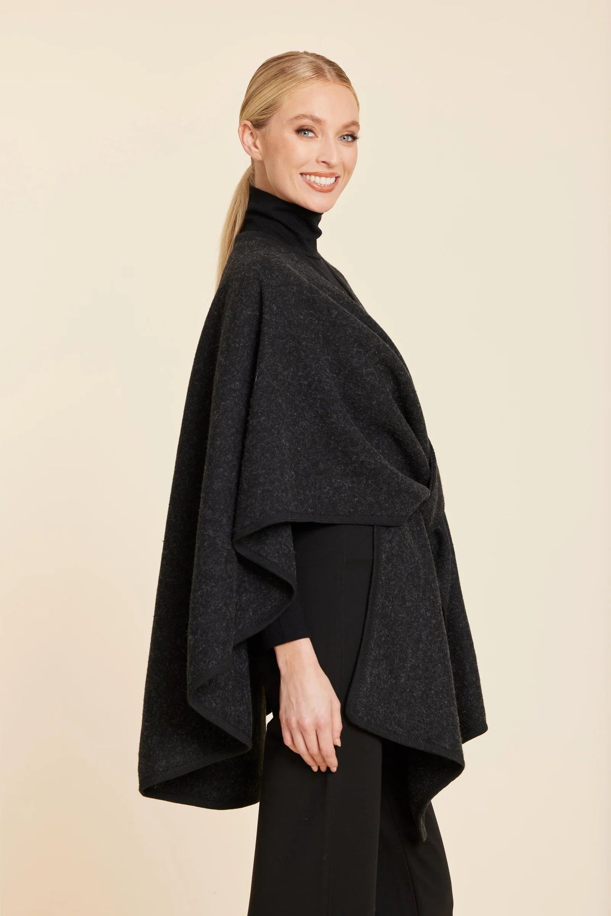 Knit Wrap Dolce Cabo