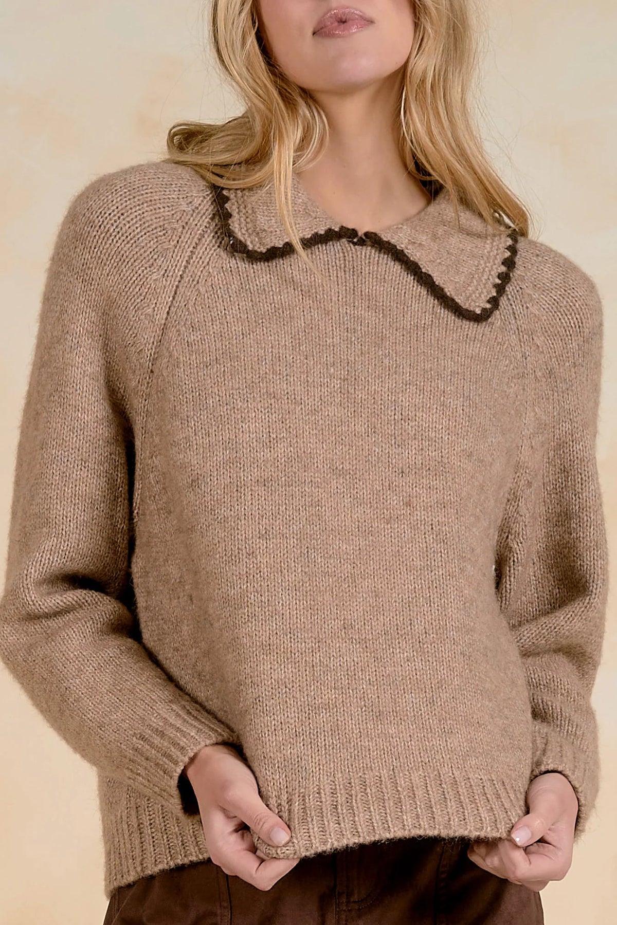 Collar Stitching Sweater Elan