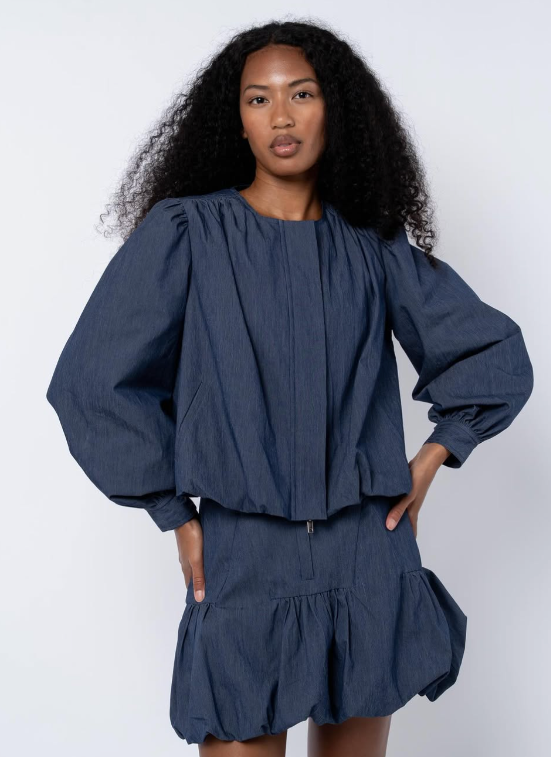 Donna Bubble Hem Cropped Jacket