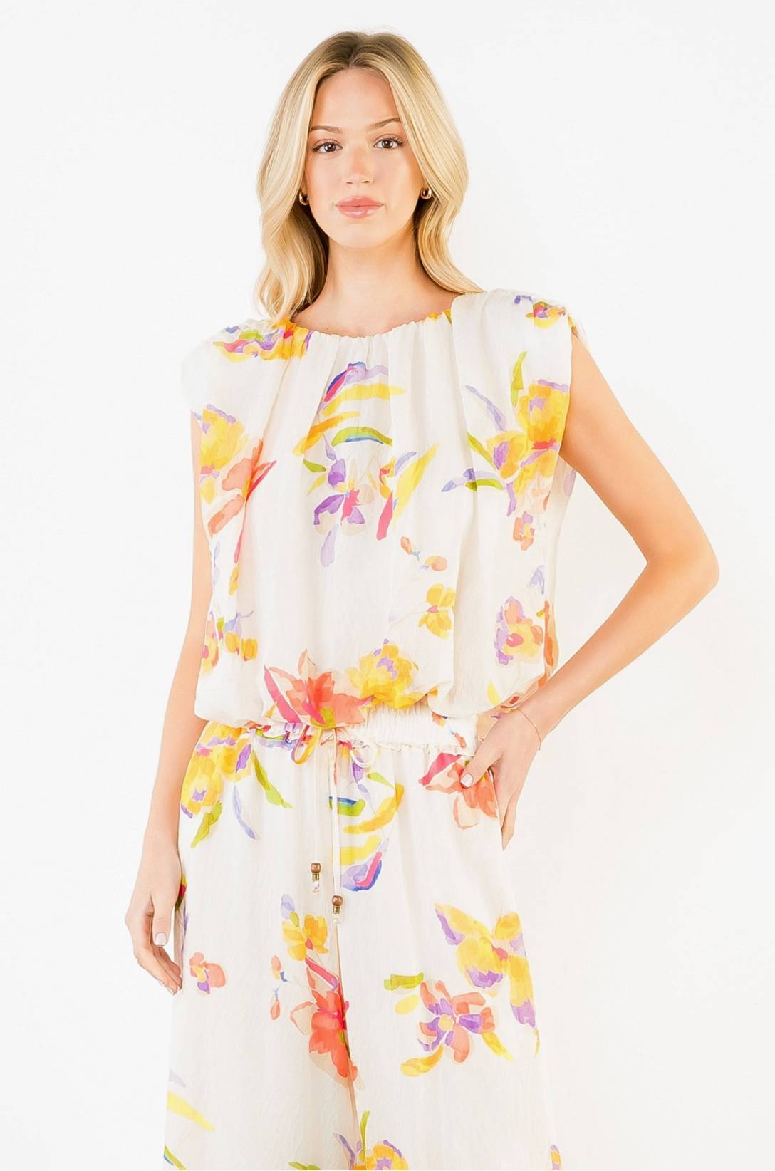 Sleeveless Bubble Floral Top THML