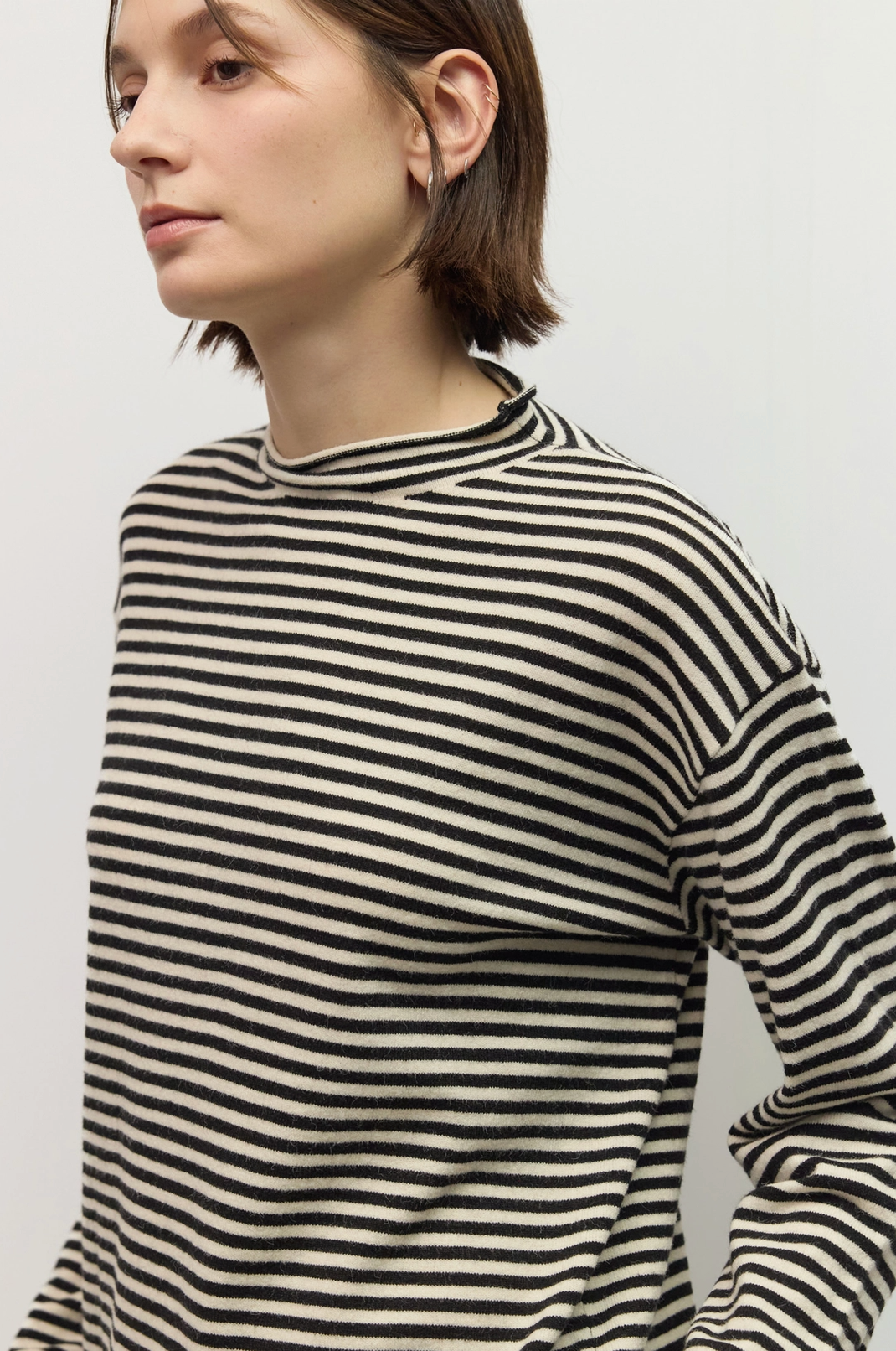 Cierra Sweater Mod Ref