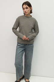 Cierra Sweater Mod Ref