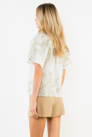 Leaf Flutter Sleeve Top THML