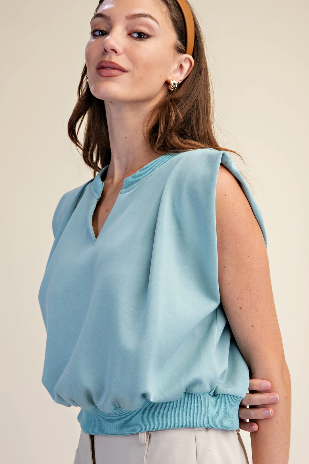 Knit Top with V-Neck Strong-Shoulder Glam