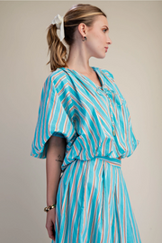 Bubble Crop Top with Gathered Front Tie Puffy Sleeve Glam