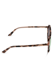 Tosca III Aviator Sunglasses in Himalayan Tortoise/Taupe Mirror Diff Eyewear