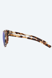 May 580G Sunglasses in Shiny Tiger Cowrie/Green | Costa Costa Del Mar