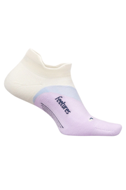 Elite Light Cushion No-Show Tab Socks Feetures