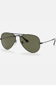 Aviator Large Metal Sunglasses in Matte Black/Green | Ray-Ban Ray-Ban