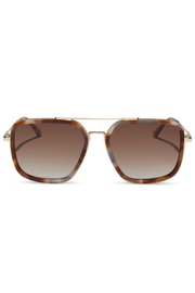 Jordon Navigator Sunglasses in Dove Tortoise/Brown Gradient | Diff Eyewear Diff Eyewear