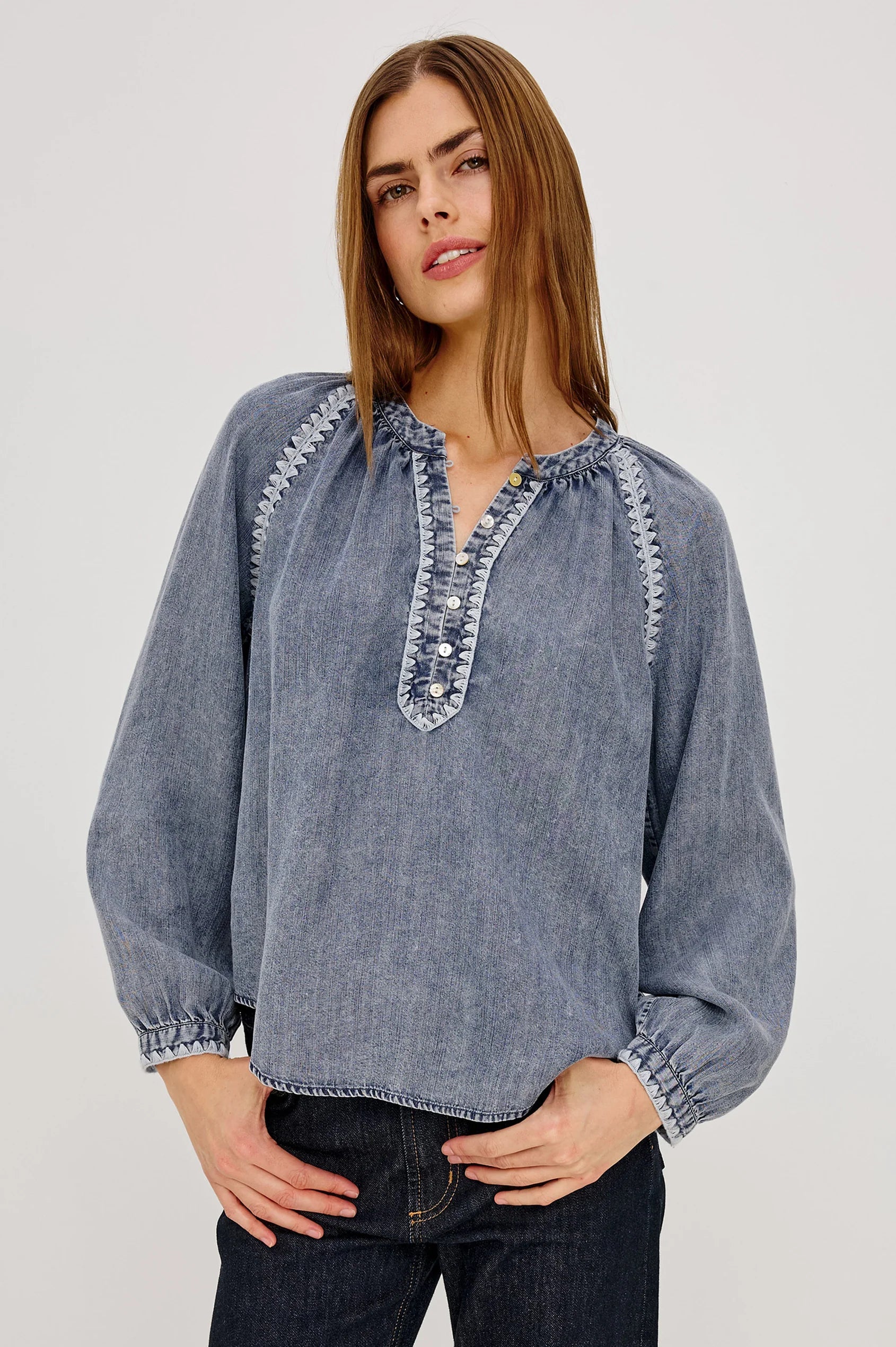 Tali Shirt Rails