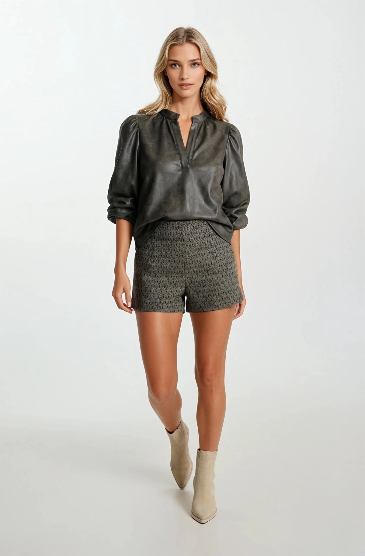 Tabitha Shorts Sincerely Ours