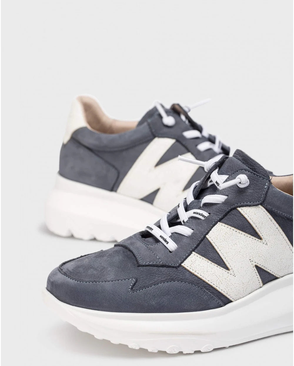 Samira Sneakers Wonders