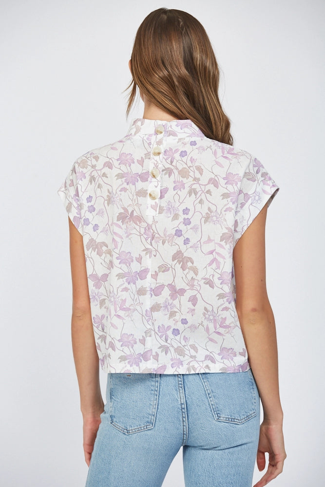 SLEEVELESS TOP W/PLACKET BUTTONS Fate