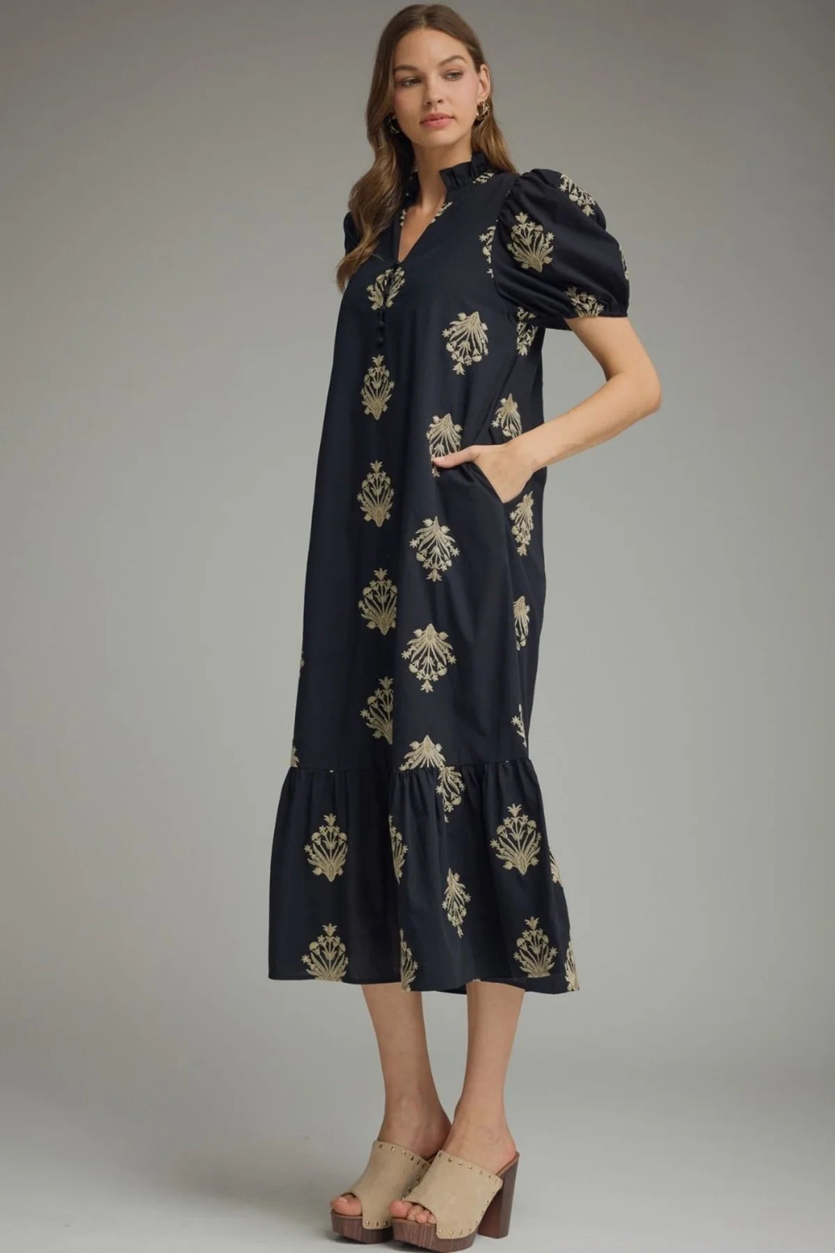Botanical Embroidery Midi Dress Entro