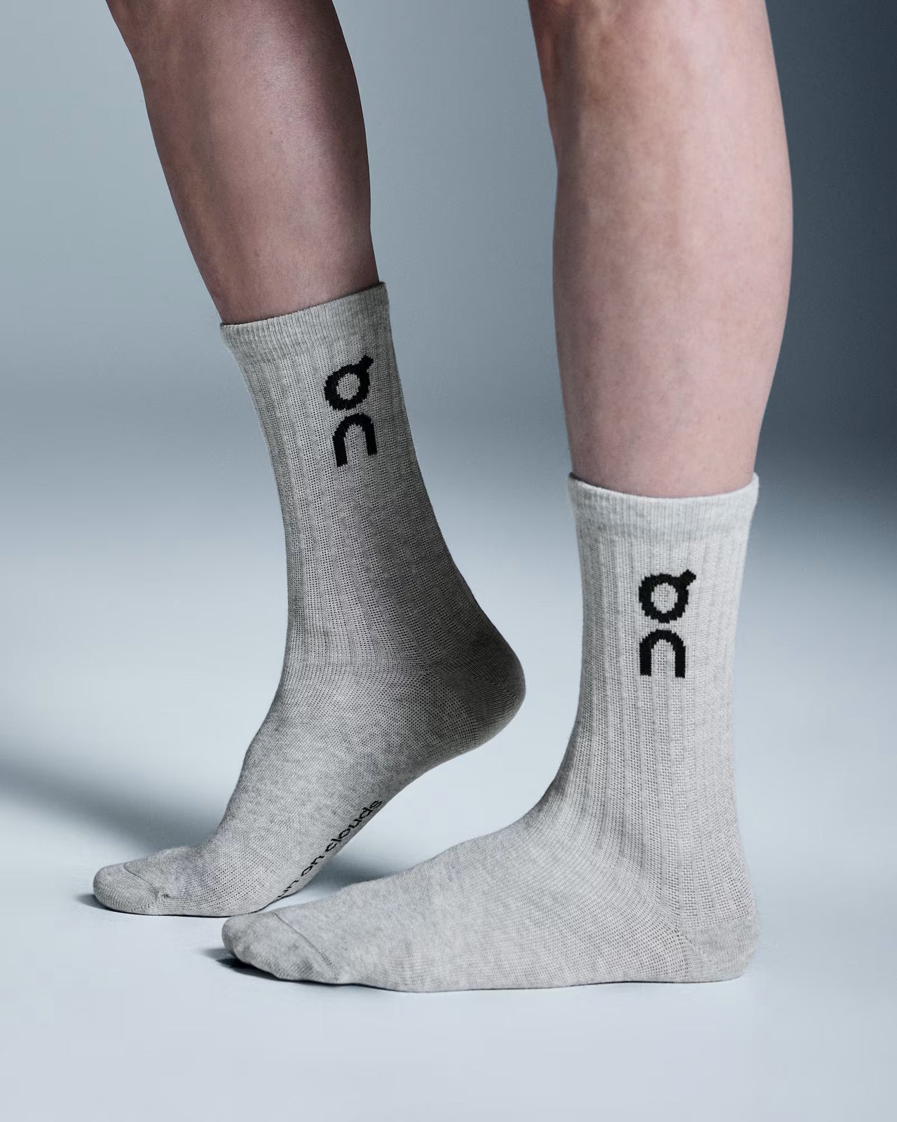 Unisex Logo Sock High Rise (3 Pack) | On