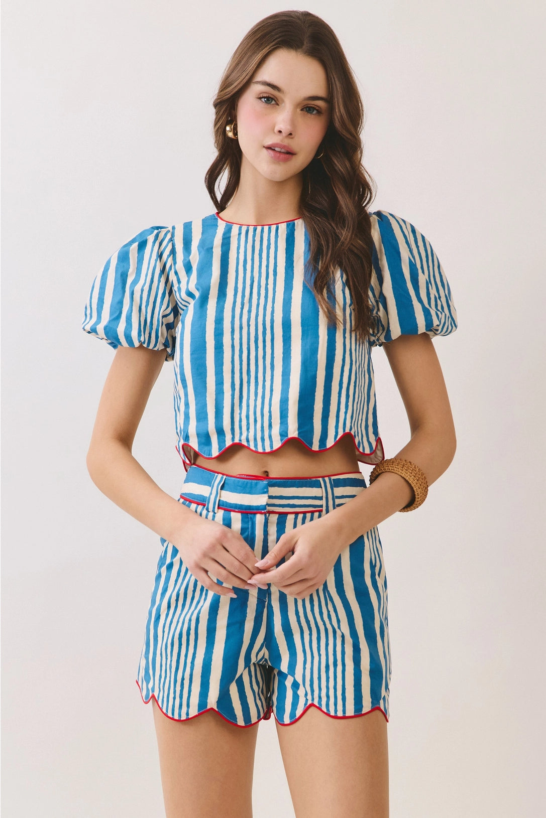 Stripe Scalloped Puff Sleeve Crop Top TCEC