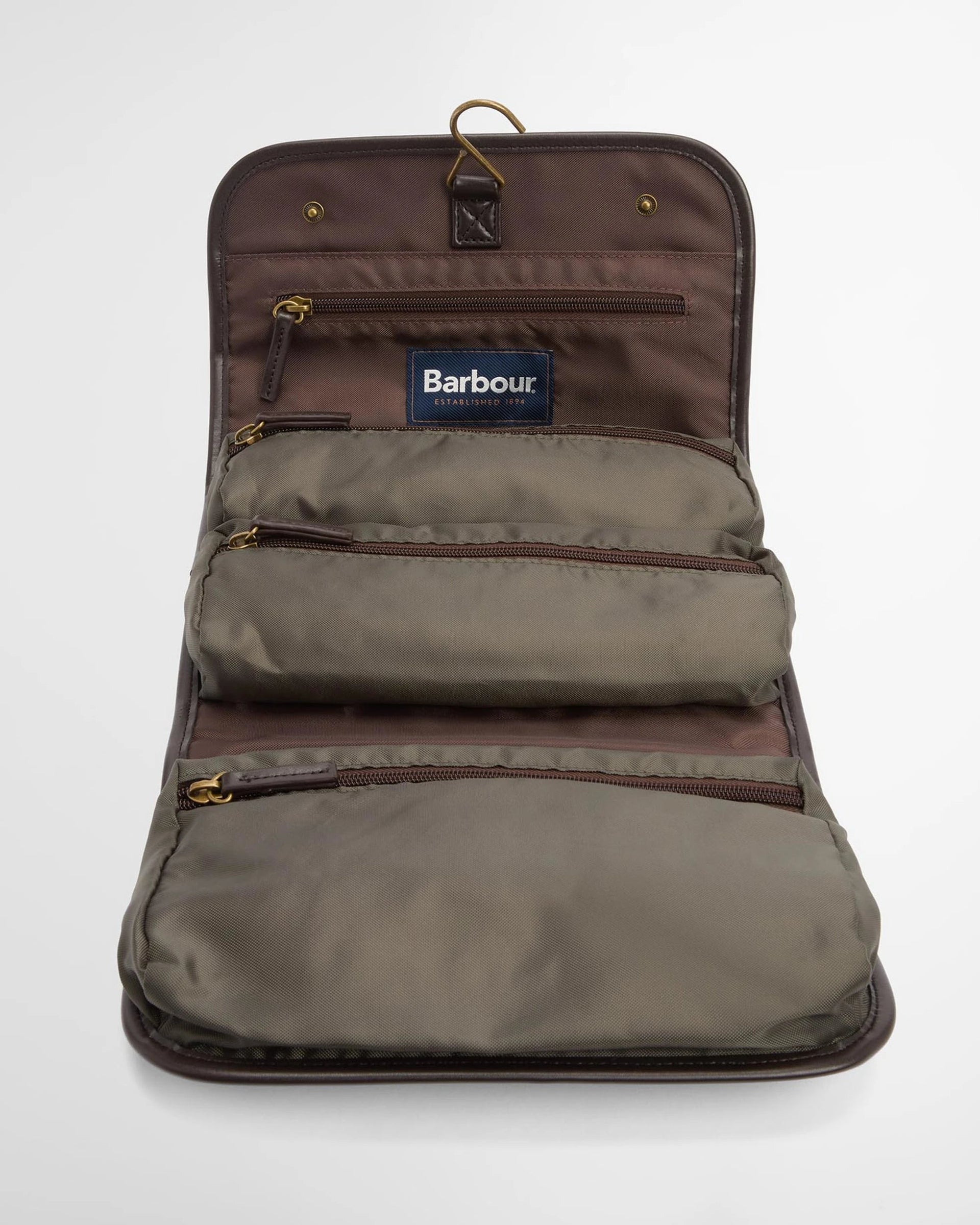 Waxed Hanging Washbag | Barbour Barbour