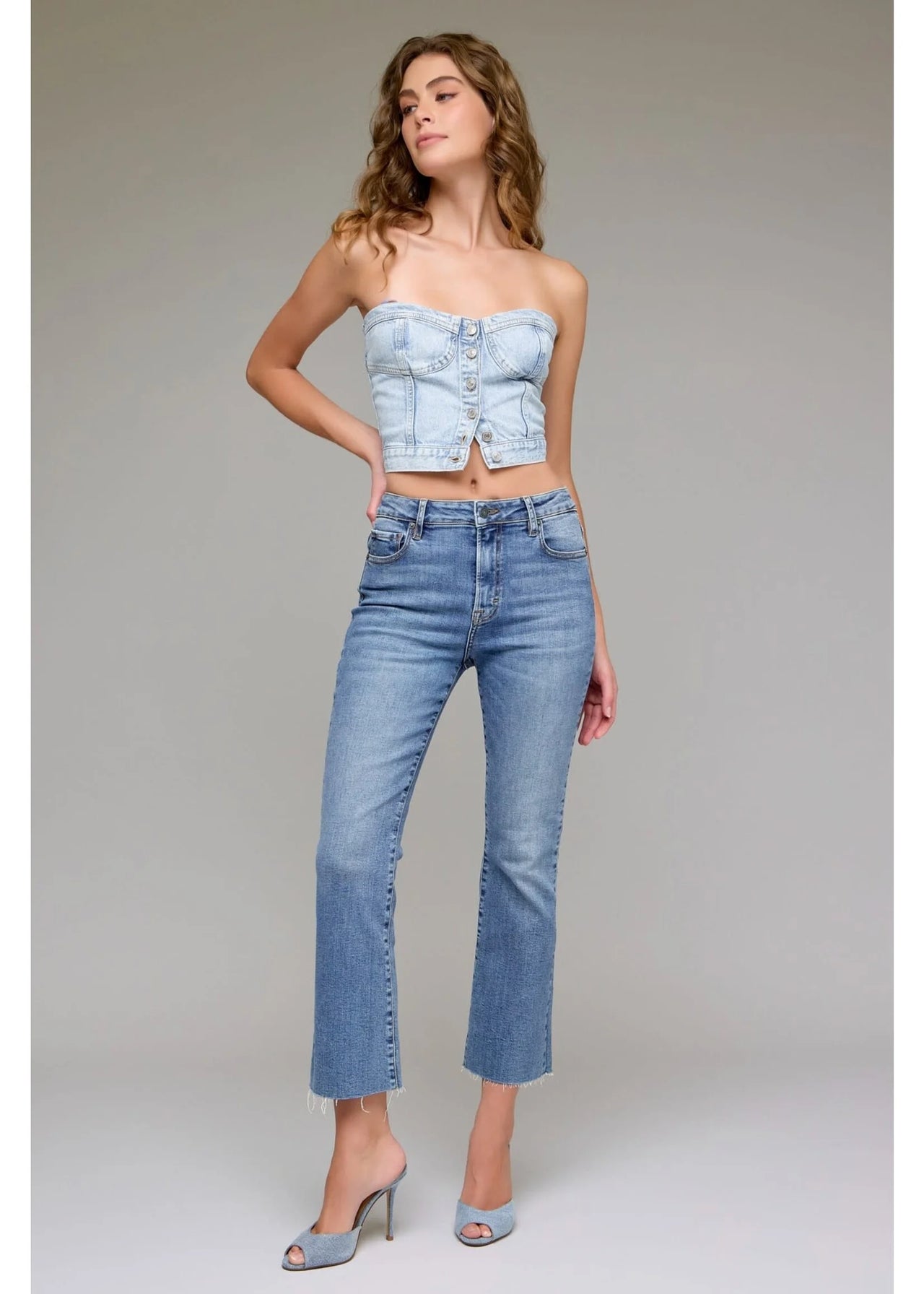 Happi High Waisted Basic Cropped Flare Jeans