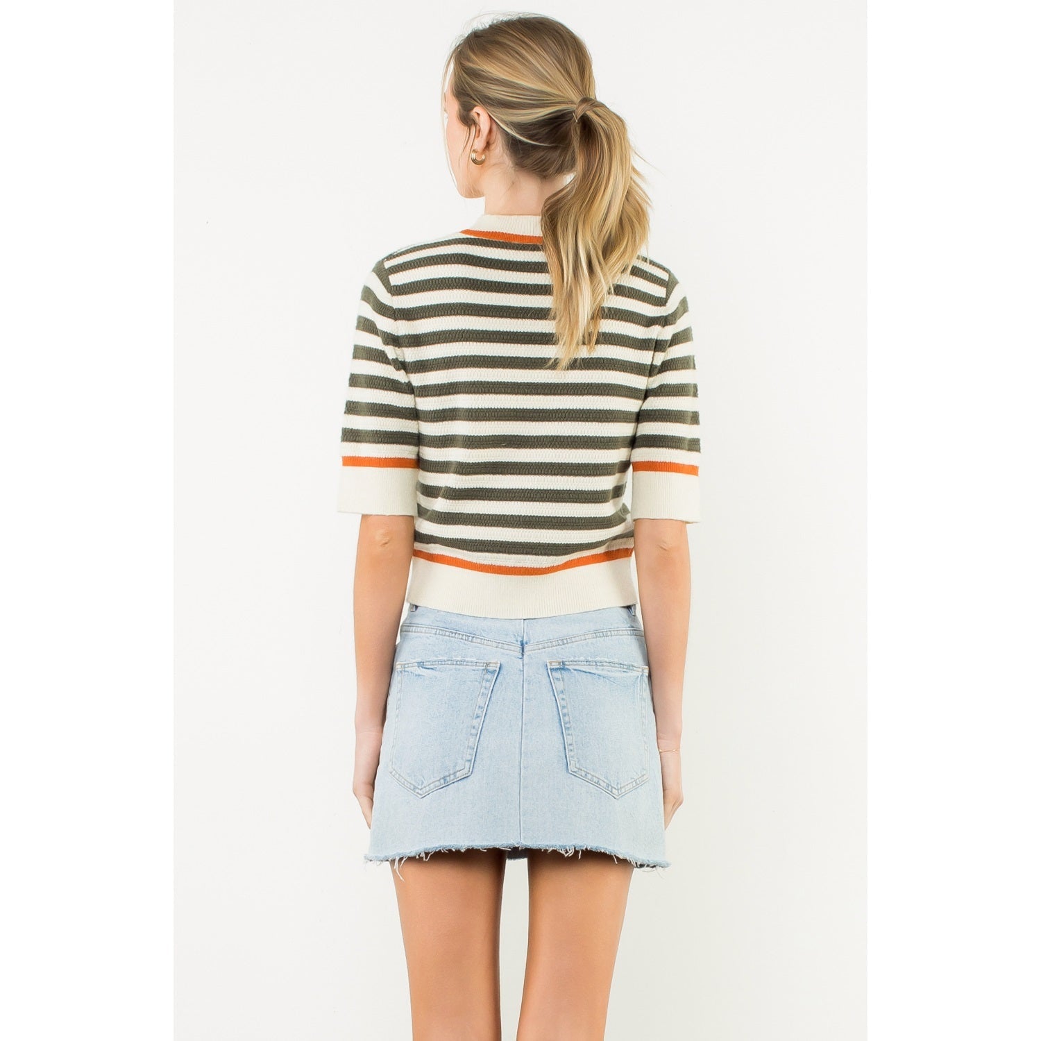 Short Sleeve Striped Knit Top THML