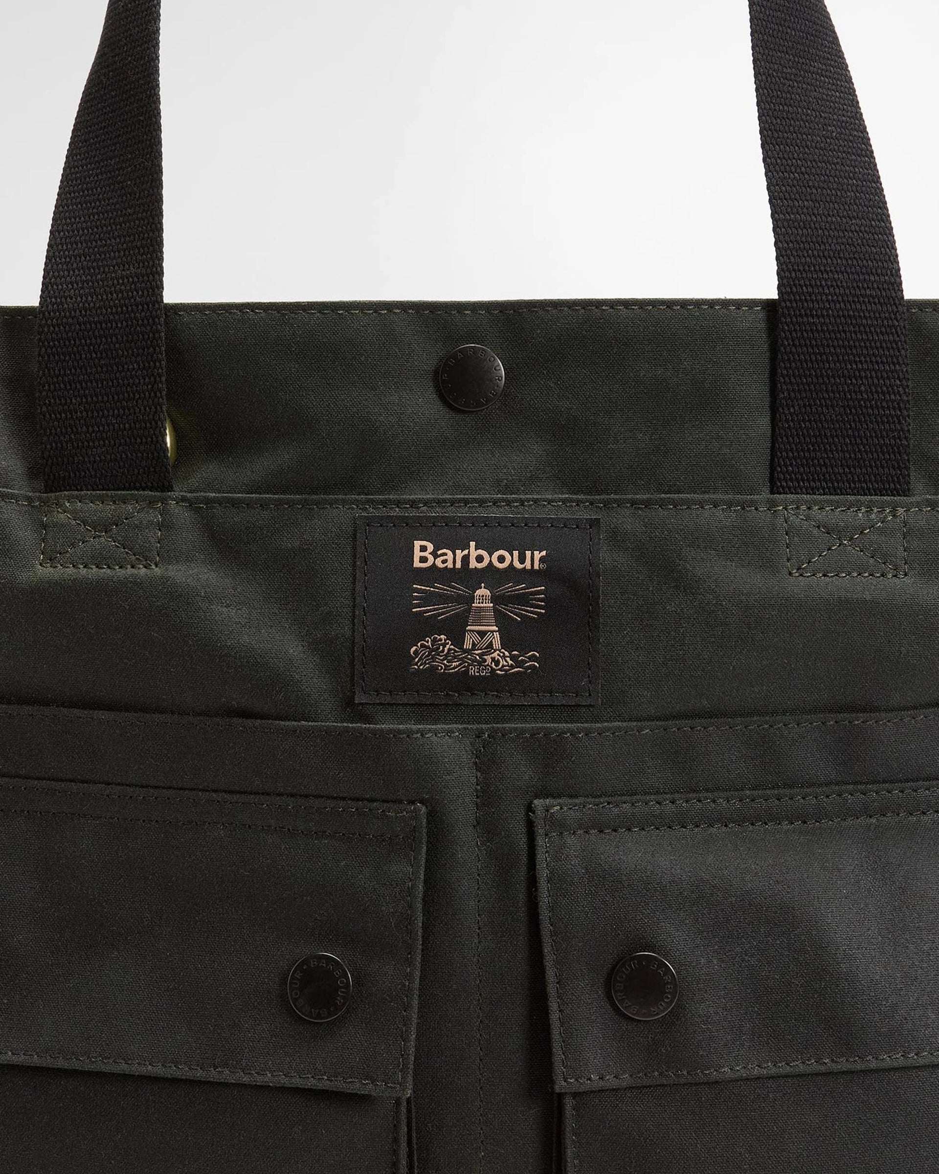 Field Waxed Tote Bag | Barbour Barbour