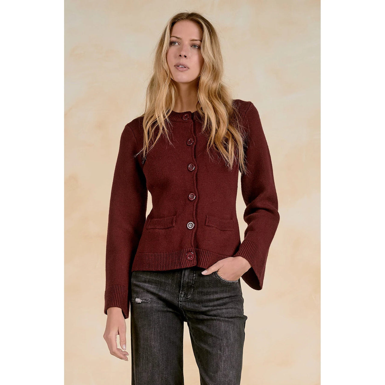 Crewneck Knit Cardigan Elan