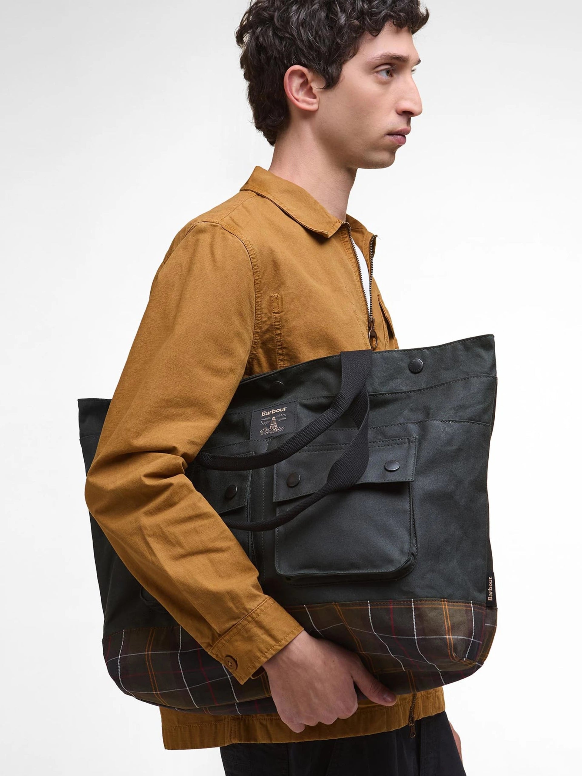 Field Waxed Tote Bag | Barbour Barbour