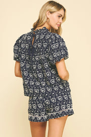 Floral Embroidered Blouse Top Pinch